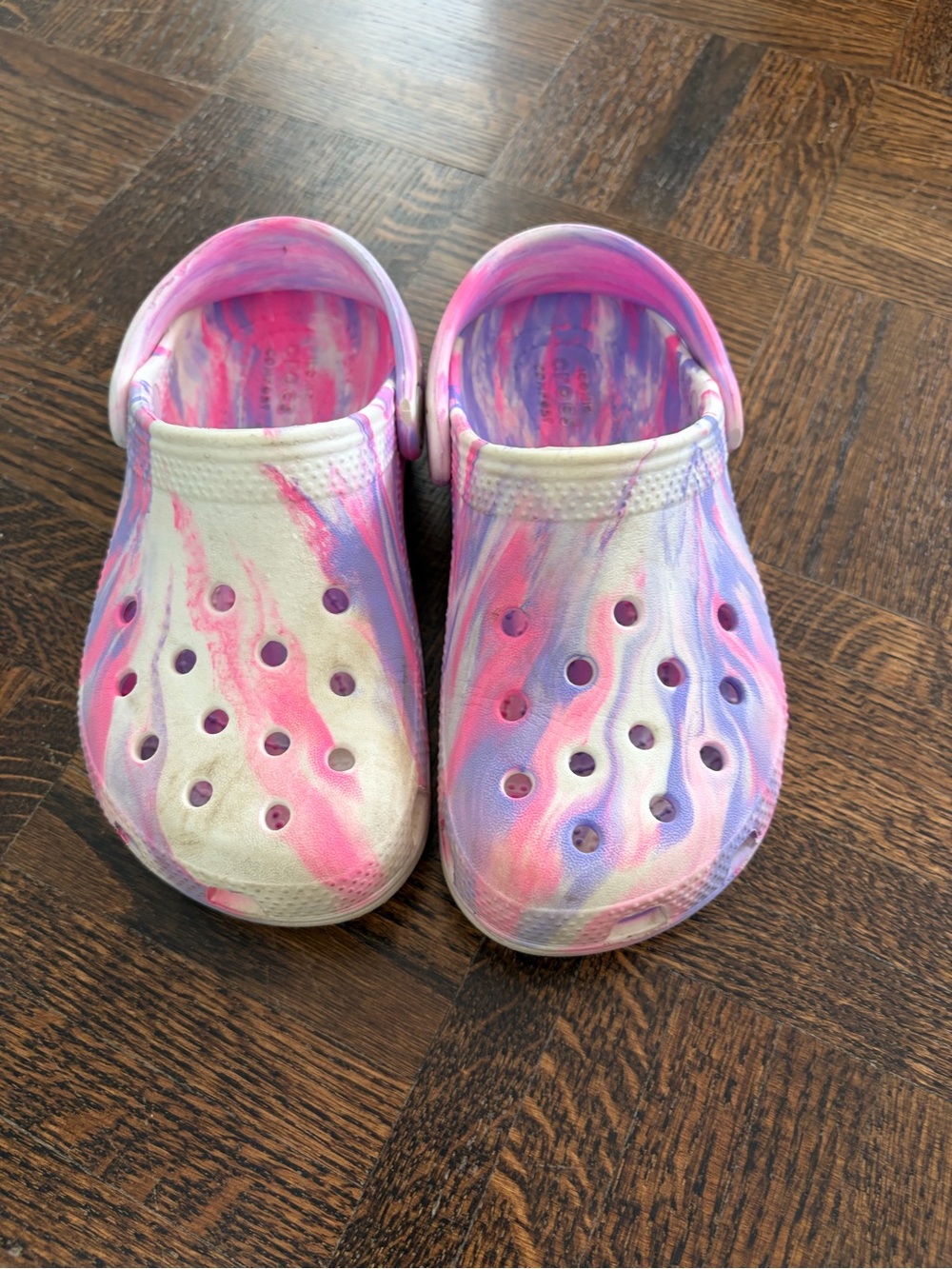 CROCS Kids Tie-Dye Clogs in Pink and Purple Swirl